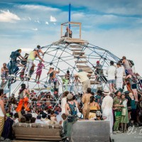 Принимающий опыт современной духовности на фестивале «Burning Man»