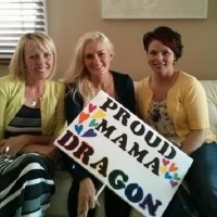 Мормонские «Мамы-драконы» создают безопасное пространство для ЛГБТ-детей